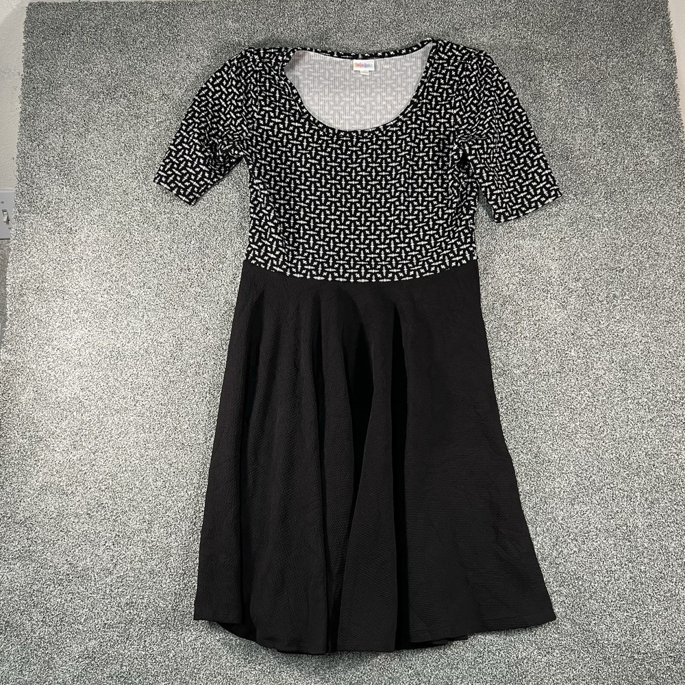 LuLaRoe Women's 2XL Black White Geometric Fit Flare Midi Dress Stretch